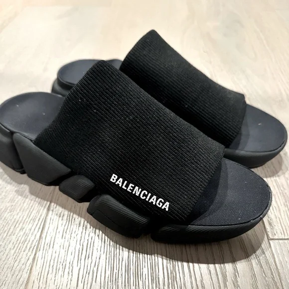 Platform Sandals Sandales Balenciaga Clous BALENCIAGA SPEED RECYCLED KNIT  SLIDE SANDAL IN BLACK
